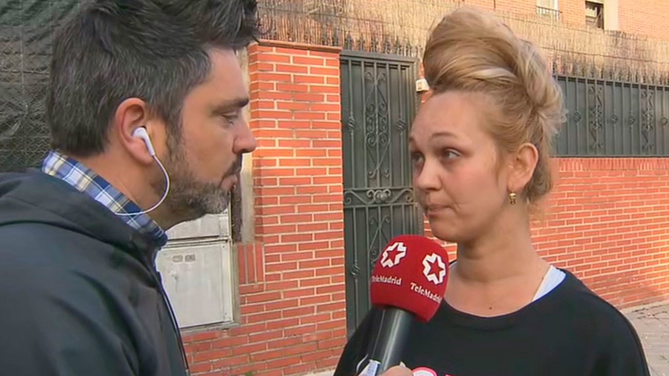 Soraya, desahuciada con sus tres hijos de la vivienda que 'okupaba' en Vicálvaro