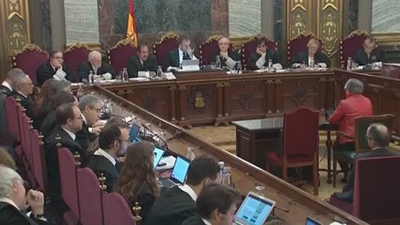 Votantes del 1-O reconocen que sabían que el referéndum era ilegal