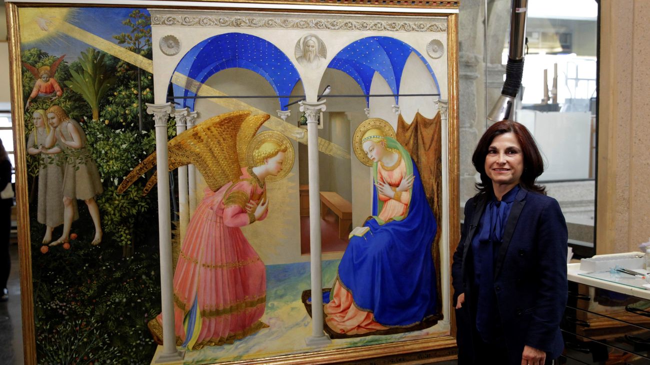 'La Anunciación' de Fra Angélico junto a su restauradora Almudena Sánchez