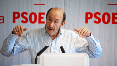 Rubalcaba en la UCI del hospital de Puerta de Hierro por un ictus