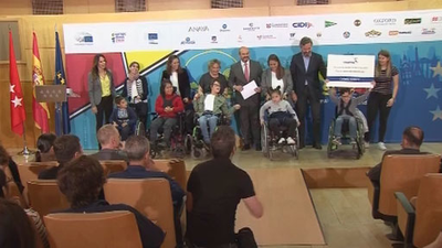 Los alumnos ganadores del Concurso de Carteles sobre la UE ensalzan la diversidad