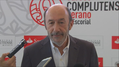 Tristeza y preocupación por Pérez Rubalcaba en la facultad de Químicas de la Complutense
