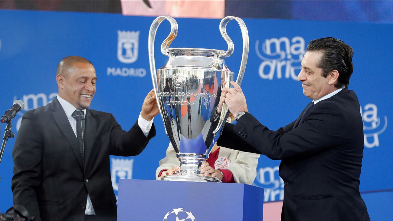 La copa de la Champions League ya está en Madrid