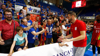 Fuenlabrada celebra la permanencia en la ACB