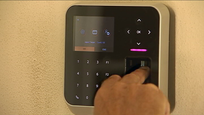 Miles de españoles ya están obligados a fichar en el trabajo por primera vez