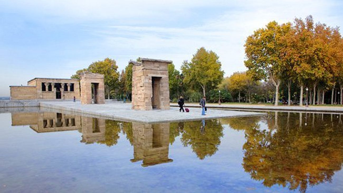 El Templo de Debod y el Planetario permanecerán cerrados hasta que se revise el arbolado