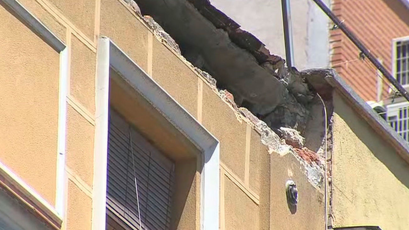 Las familias de Carabanchel desalojadas no podrán regresar a sus casas en varios días