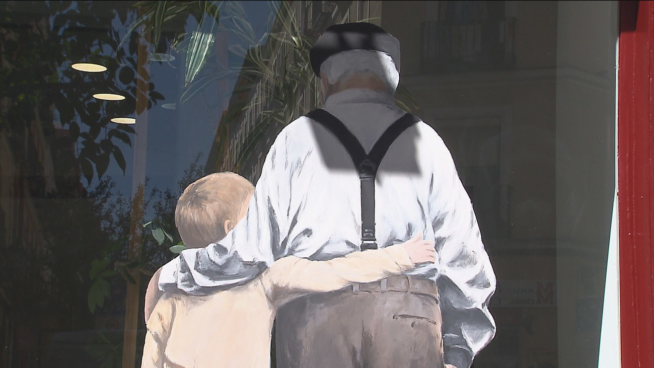 Escaparates de Lavapiés se cubren de arte urbano por el festival C.A.L.L.E.