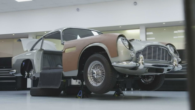 A la venta 25 Aston Martin como los del mítico James Bond