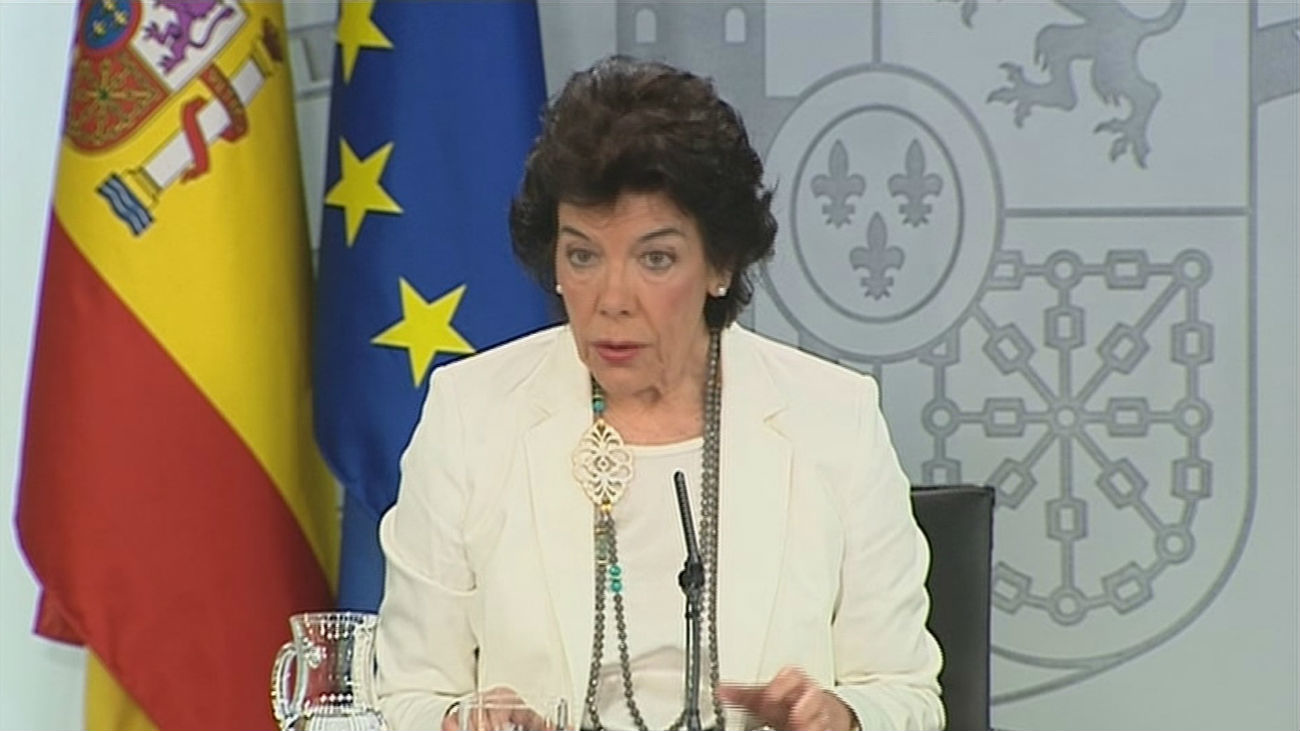 Celaá promete que la lucha contra la discriminación por orientación o identidad sexual será "prioridad"