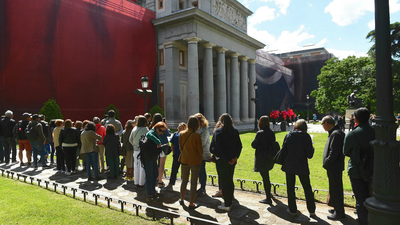 Largas colas en el Museo del Prado para celebrar el Día Internacional de los Museos 2019