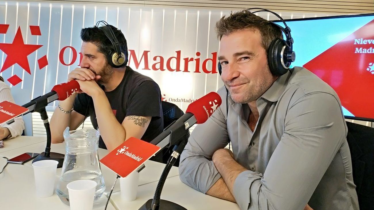 Ignasi Vidal (escritor y director de la obra de teatro “Dignidad”) y Fernando Gil (uno de los protagonistas).