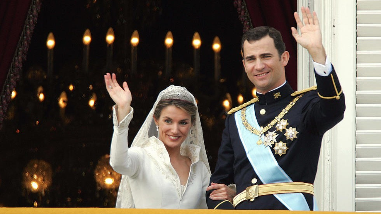 El CNI alertó a don Juan Carlos de un posible atentado en la boda de los reyes Felipe y Letizia
