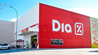 El futuro de los supermercados Dia y de sus 28.000 empleados en España sigue en el aire