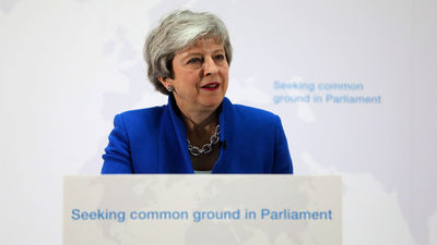 Theresa May se prepara para presentar su dimisión este viernes, según 'The Times'