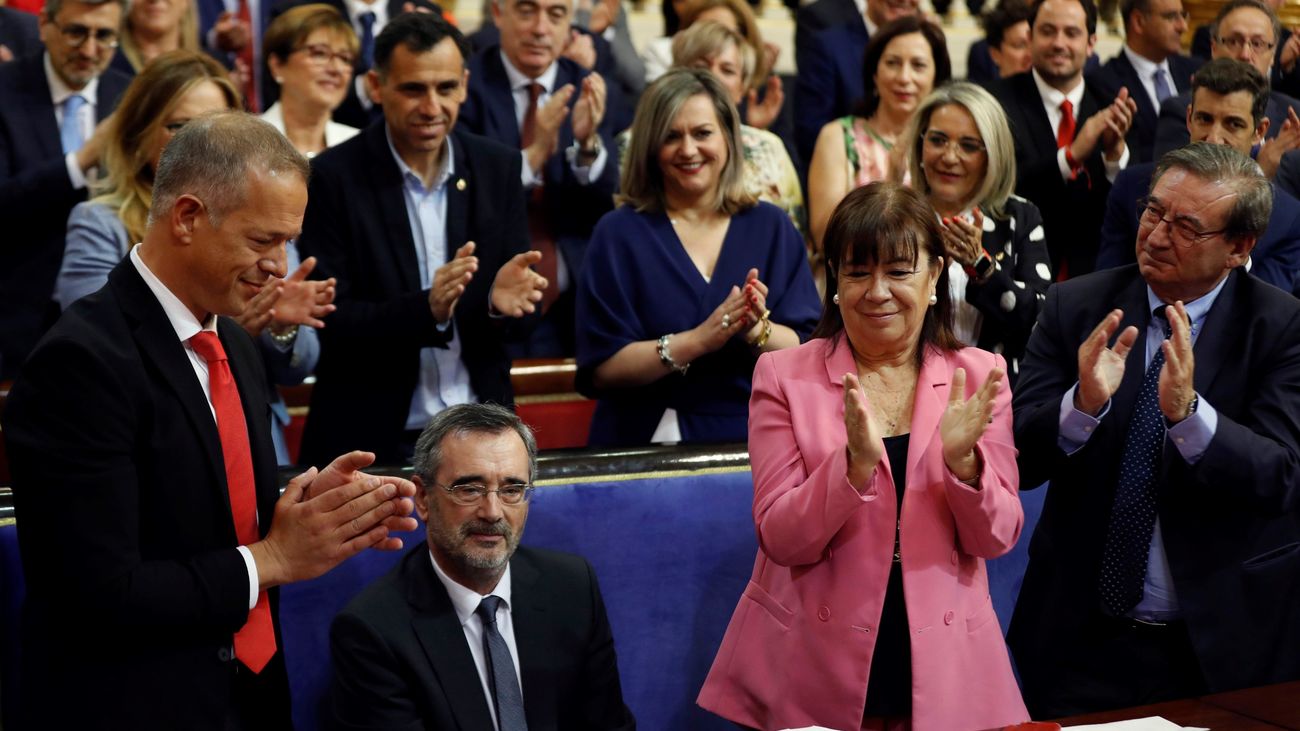 El socialista catalán Manuel Cruz, elegido presidente del Senado