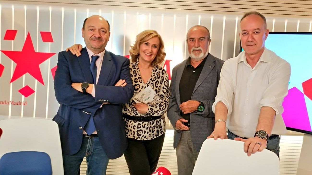 Tertulia con los cronistas de la Villa Ángel del Río y Antonio de Castro