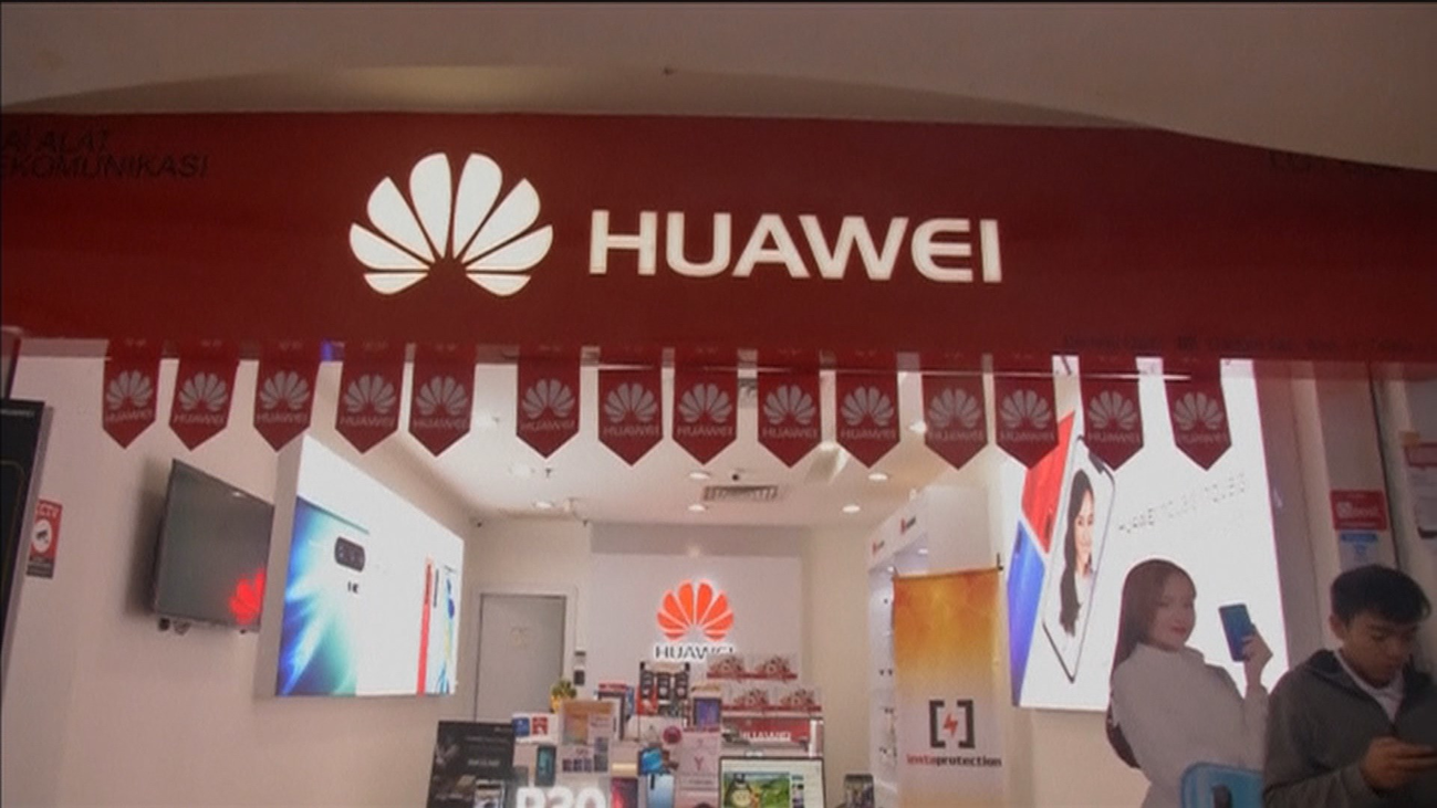 Trump amplía la lista negra de marcas de EEUU tras el veto a Huawei