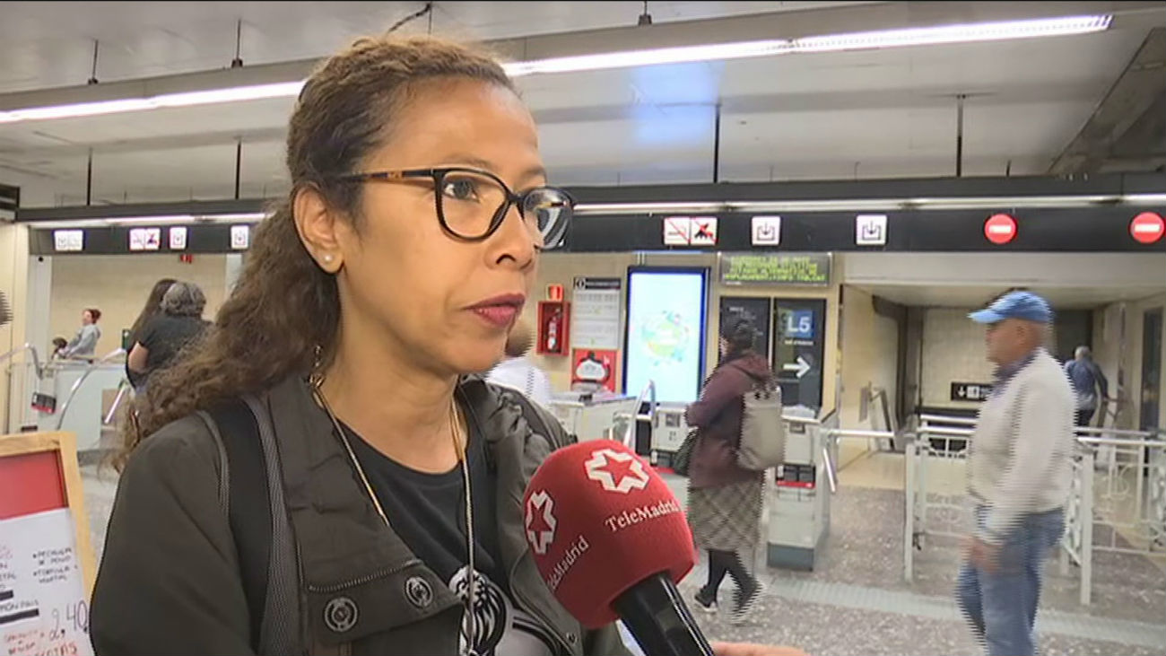 Vecinos de Barcelona se organizan para expulsar a los carteristas del metro