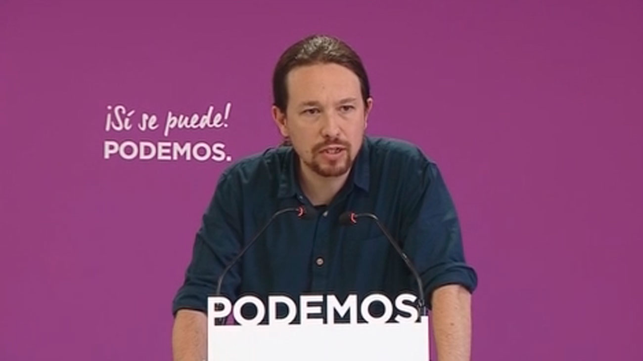 Iglesias no dimite e insiste en pedir al PSOE un gobierno de coalición