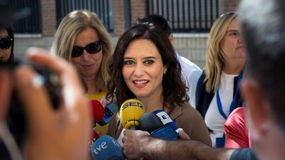 Díaz Ayuso: "Puede pasar que Ciudadanos pacte con el PSOE"
