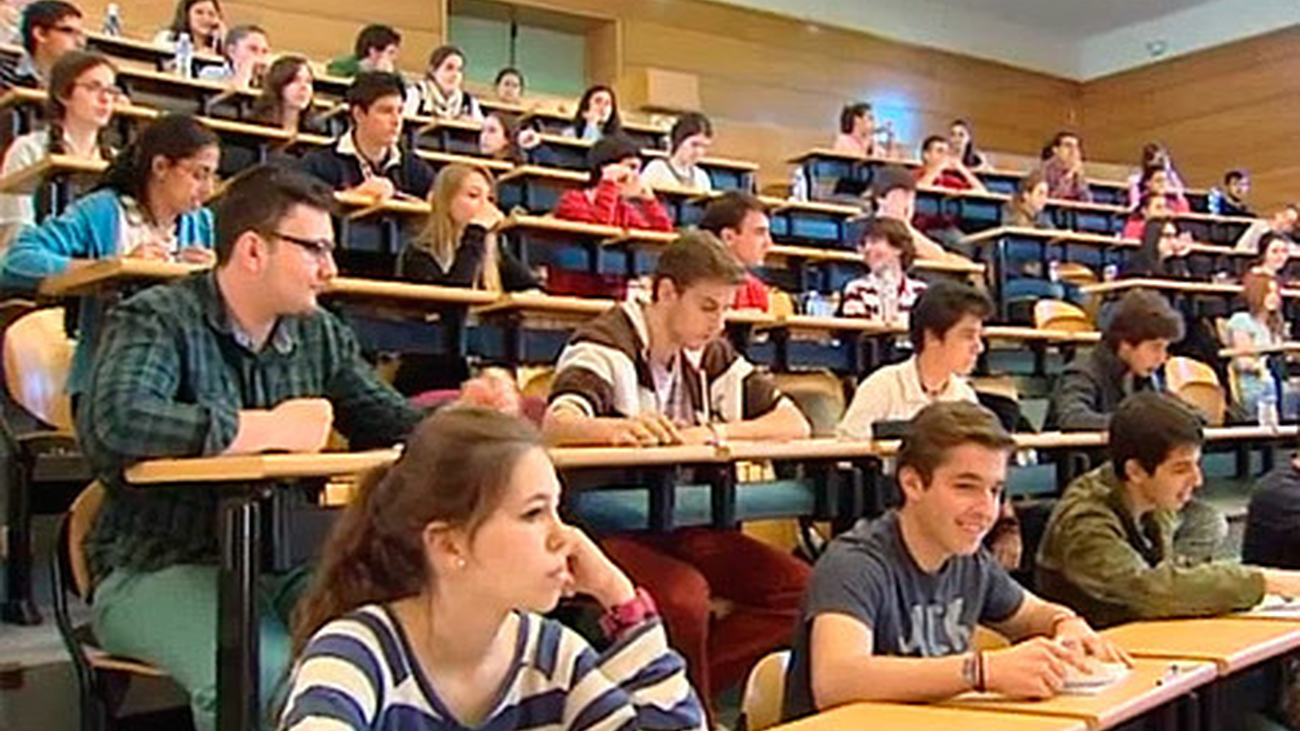 Los estudiantes madrileños se preparan para la Selectividad