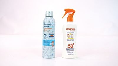 La OCU pide retirar las cremas solares de ISDIN y Babaria 50+ por tener en realidad menor protección