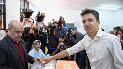 Errejón propone una negociación con PSOE y Ciudadanos para frenar a Vox y al PP