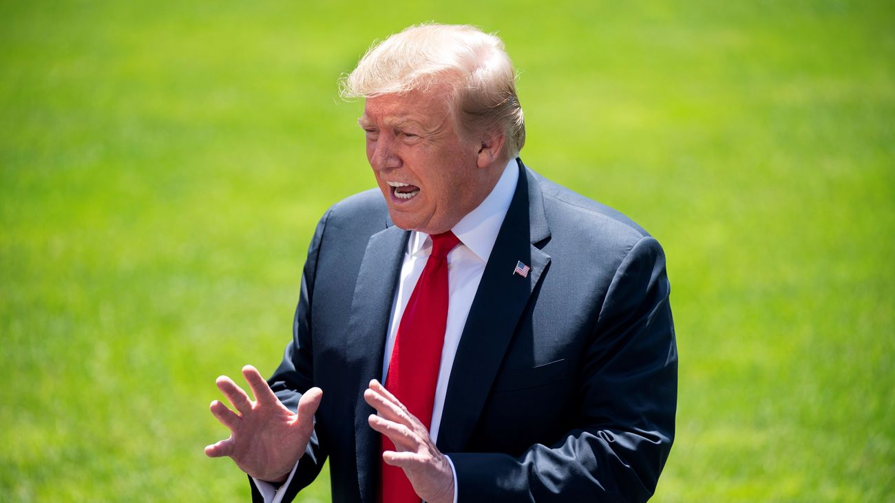 Trump impondrá en junio aranceles del 5% sobre las importaciones desde México