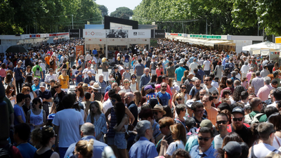 Gran afluencia de visitantes en el primer fin de semana de la Feria del Libro 2019