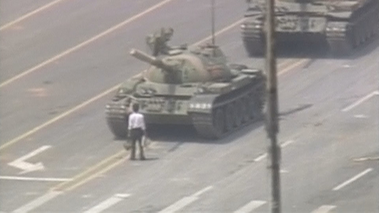 Tiananmen: Del luto por un reformista a la masacre para ahogar las protestas