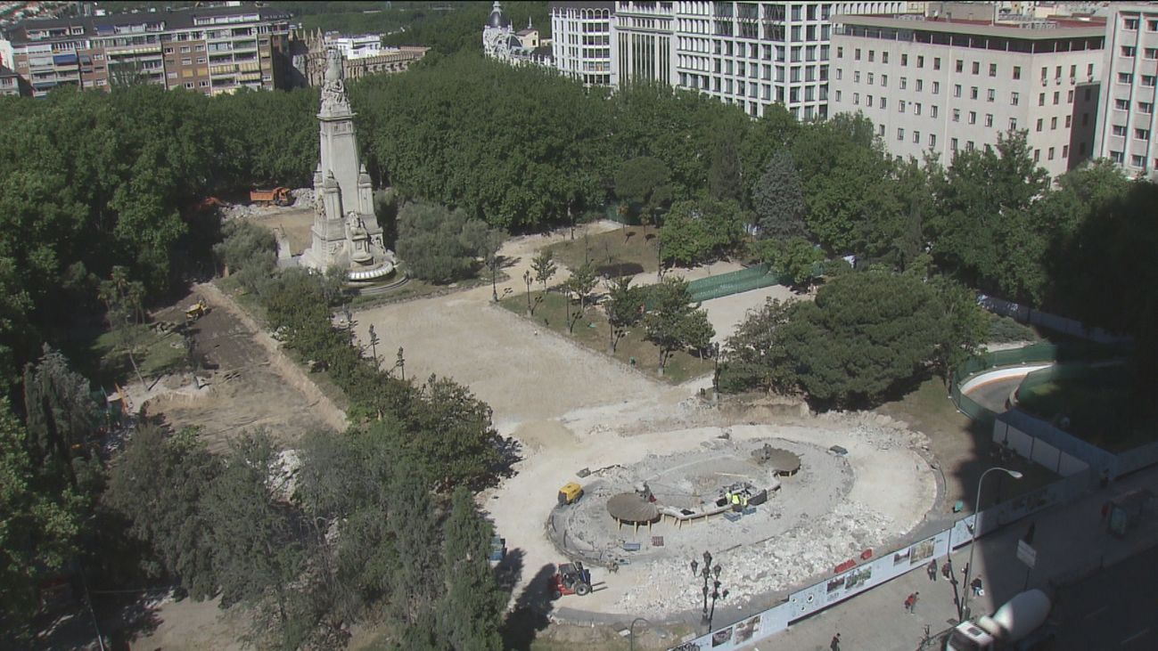 La Comunidad de Madrid paraliza las obras de Plaza de España