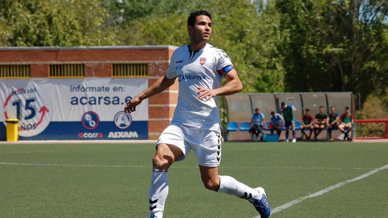 Álvaro Molina: "El objetivo del Alcobendas siempre ha sido el ascenso a Segunda B"