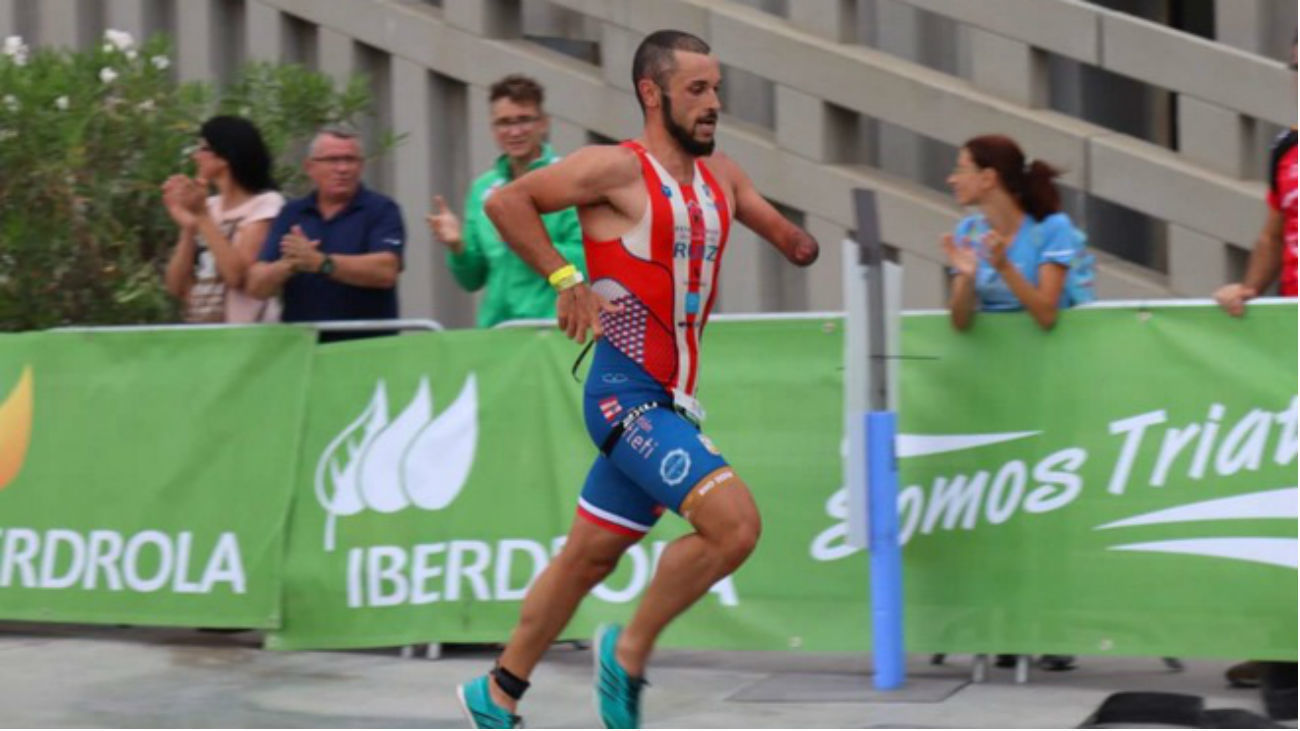 Jairo Ruiz, primer paratriatleta de la historia que compite con los Élite