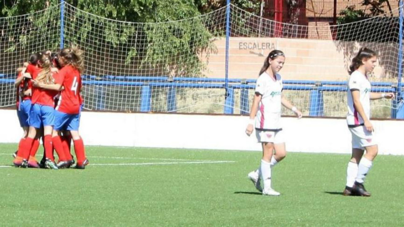 Gol de Aitana, del Atleti Femenino, al CD Tacón (1-1)