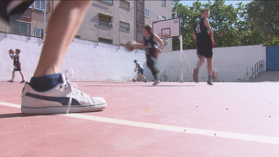 Las jornadas del deporte infantil en la Caja Mágica dejan sin cancha de baloncesto a más de 600 niños