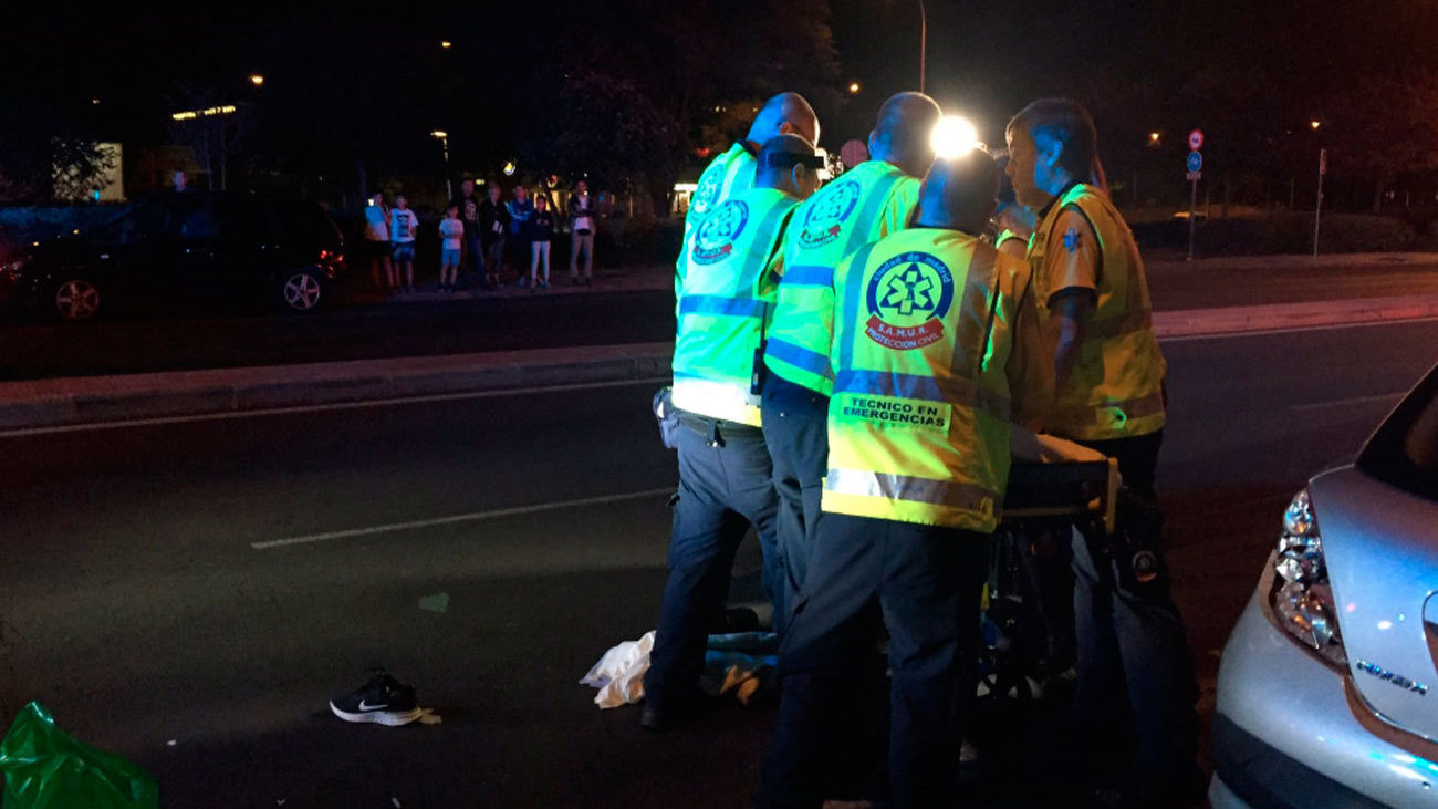 Herido grave al ser atropellado por un turismo en la Avenida de los Poblados los Poblados
