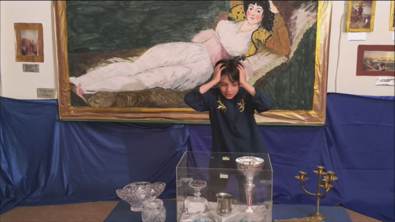 Un colegio de Villalba rueda una película policíaca sobre un robo en el Prado