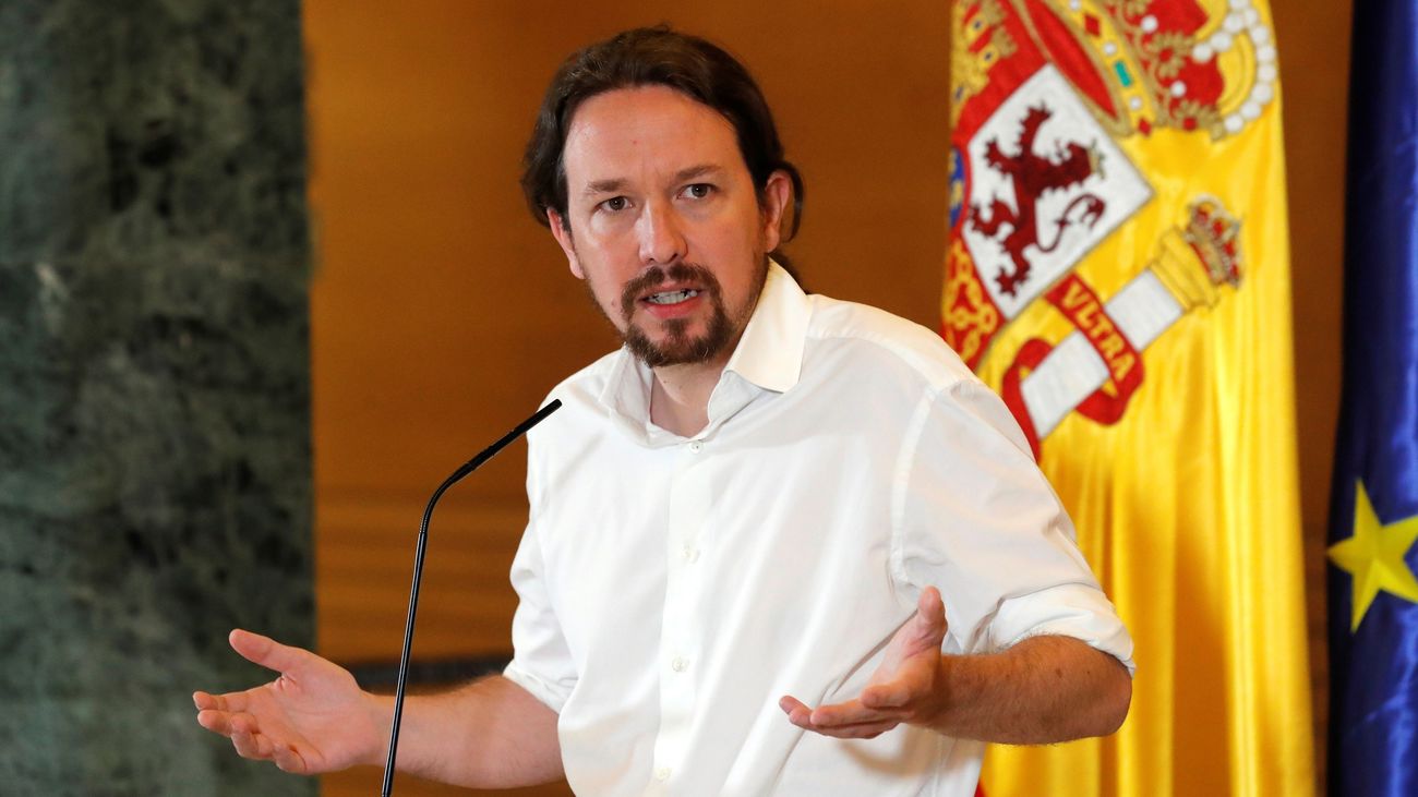Sánchez ofrece a Iglesias negociar "un gobierno de cooperación" con Podemos