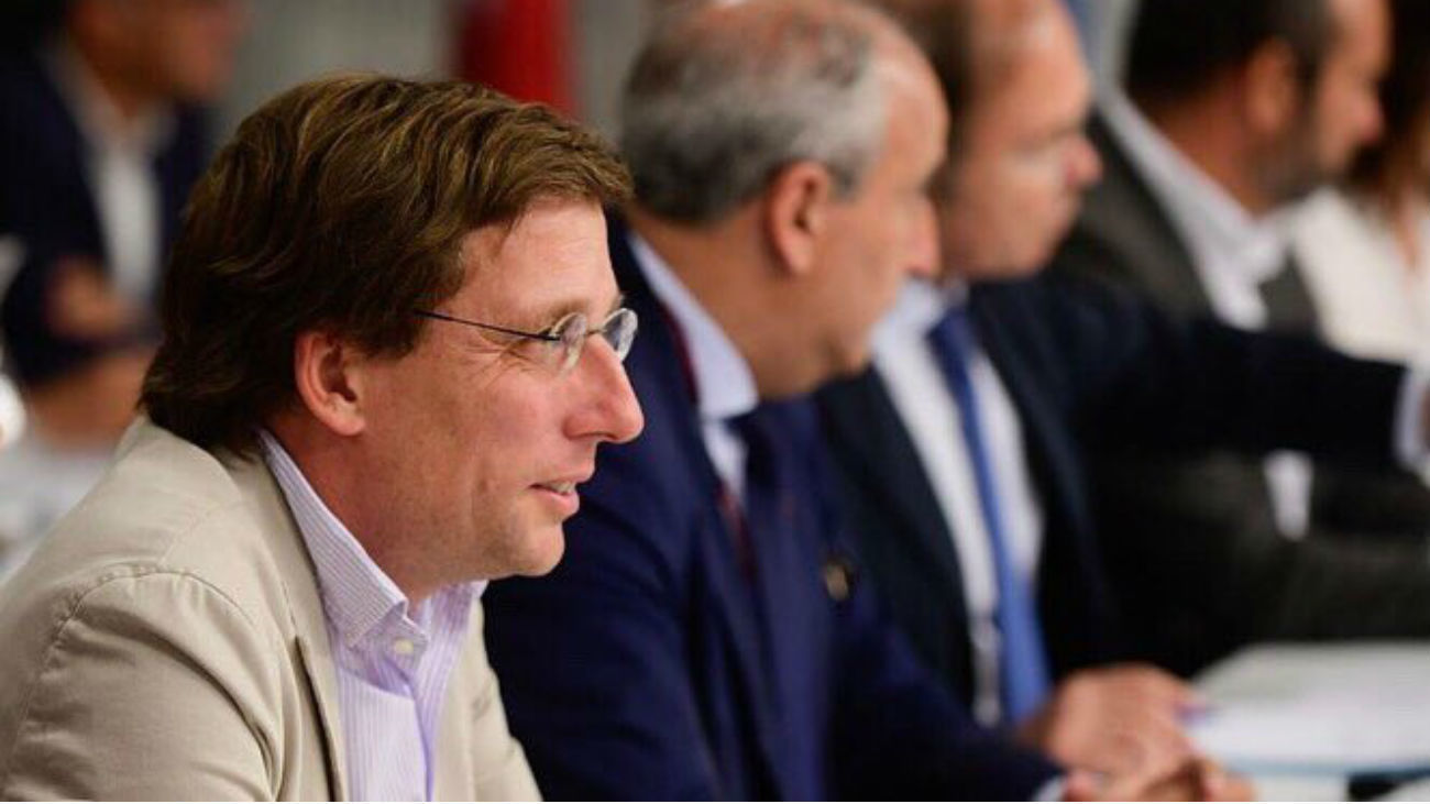 Almeida dice que no es negociable que Villacís sea alcaldesa en su lugar