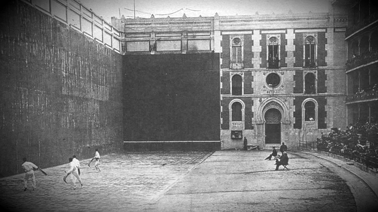 Beti Jai, el frontón más antiguo de Madrid, abierto a las visitas tras las obras de restauración