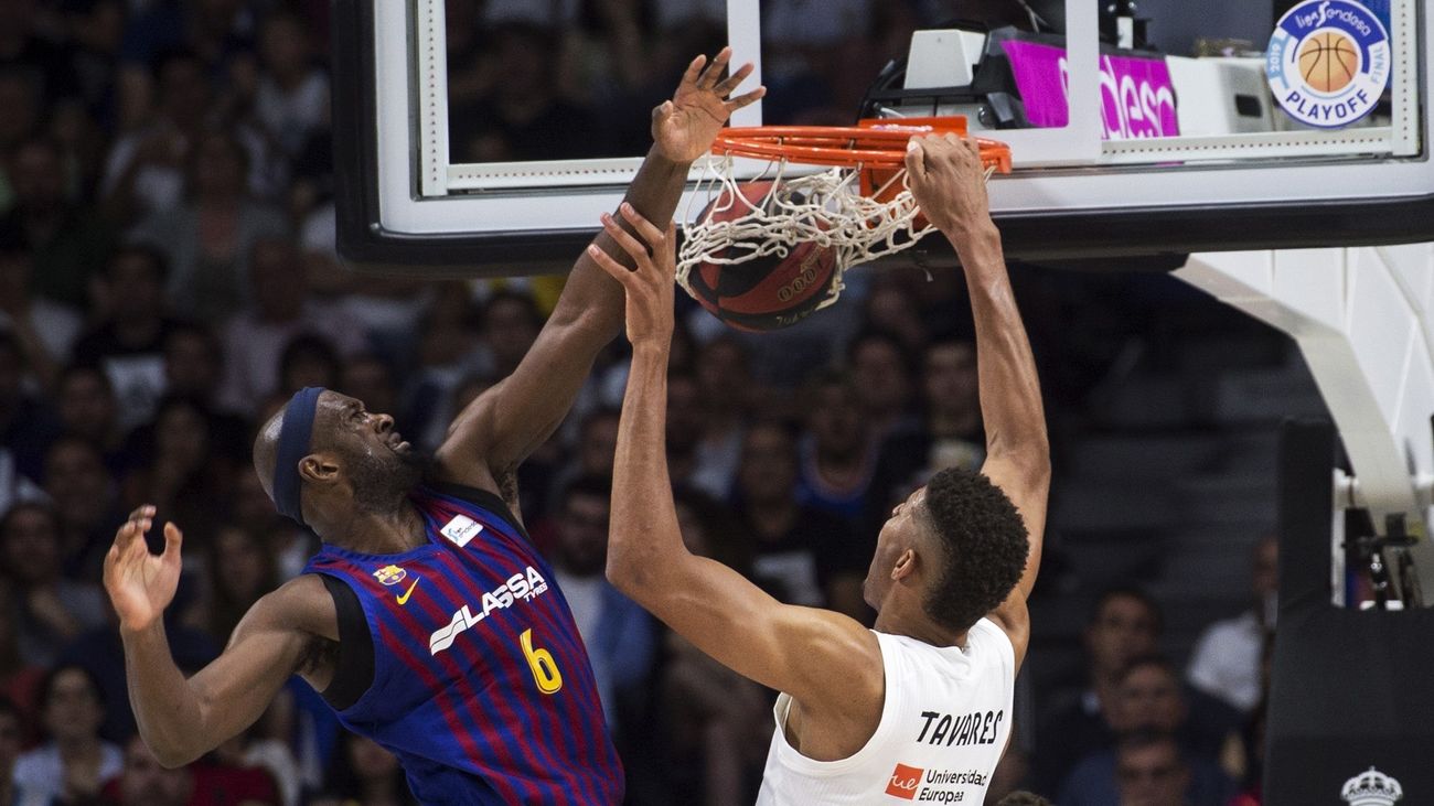 Los doce primeros de la ACB  jugarán por el título en sede única y no habrá descensos