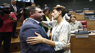 Hualde, de Geroa Bai, presidente del Parlamento de Navarra con los votos socialistas