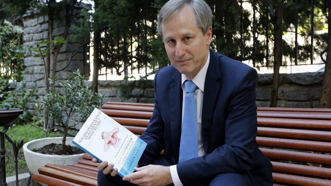 La natalidad ha bajado en España casi un 30% en la última década