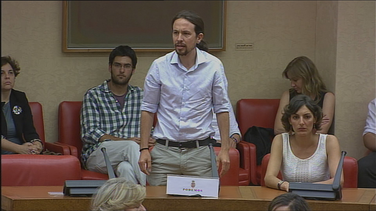 Las fórmulas de los políticos para acatar la Constitución 'con matices'