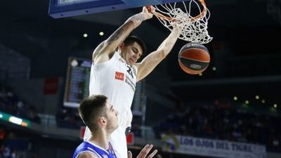 Deck: "En este equipo siempre te levantas pensando en ganar"