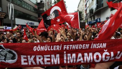 La oposición toma la Alcaldía de Estambul tras 25 años de gobierno islamista