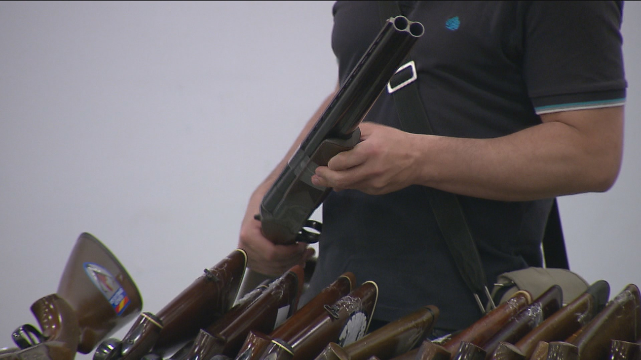 Más de 2.800 armas, a subasta en Ifema