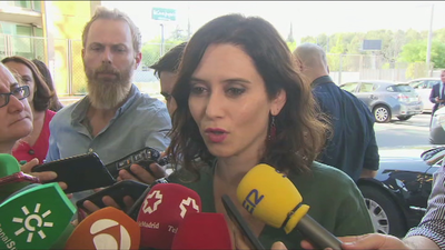 Ayuso dice que la negociación en la Comunidad “no peligra en absoluto”