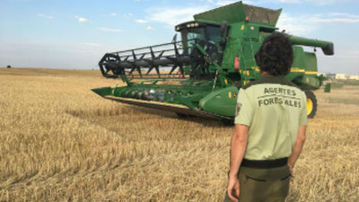 Madrid prohíbe el uso de cosechadoras y maquinaria en el campo por el elevado riesgo de incendios